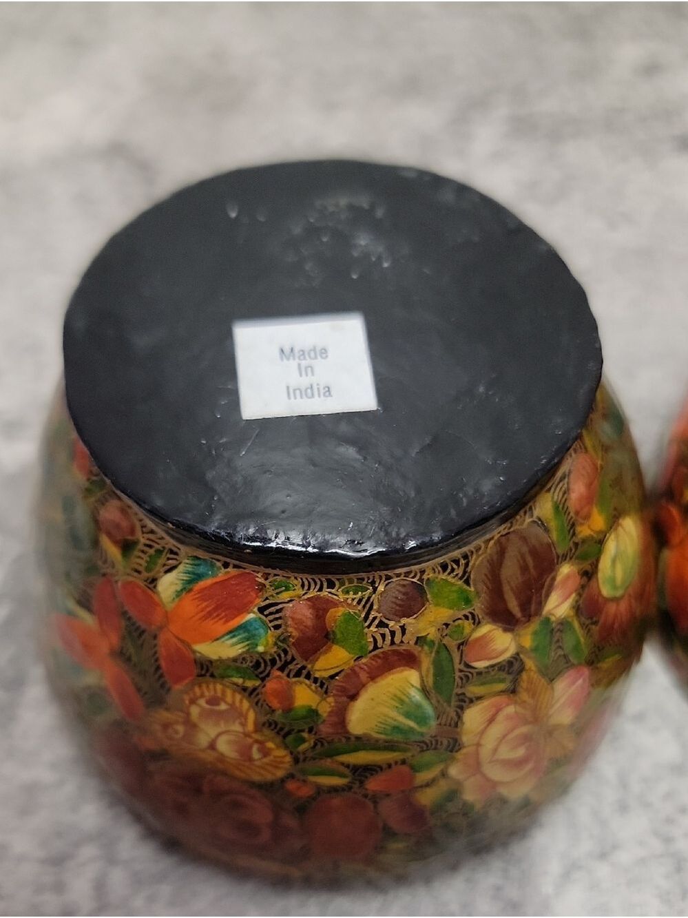 vintage large lacquer egg shaped box - Picture 8 of 10